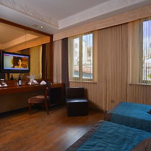 Chambre Exécutive Lit King-Size